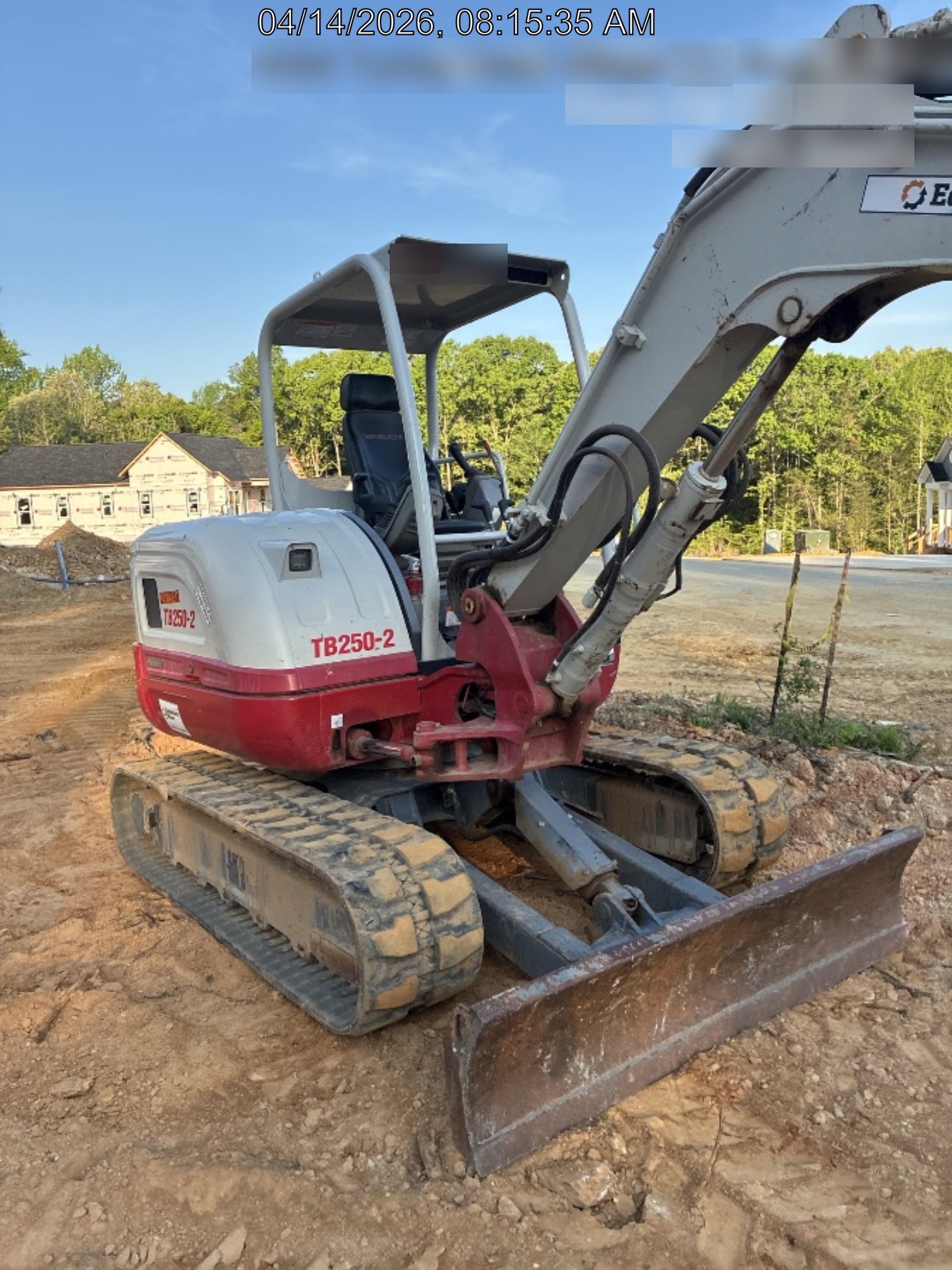 2023 TAKEUCHI TB250-2R