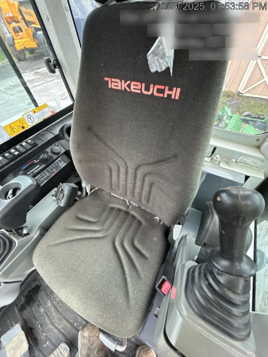 2021 TAKEUCHI TB250-2C