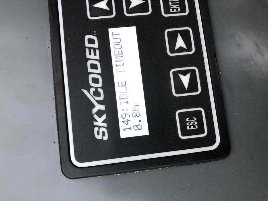 2020 Skyjack SJIII-3219 Solid NM Tires, Half height spring hinged entry gate, Dual Beacons, 800W Inverter