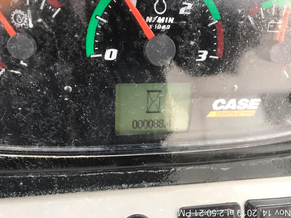 2019 Case 570N EP Canopy, 4WD, GP Front Bucket, Dual Tilt Cylinder, 84" Box Blade w/ Scarifier, Wheel Weights, Beacon