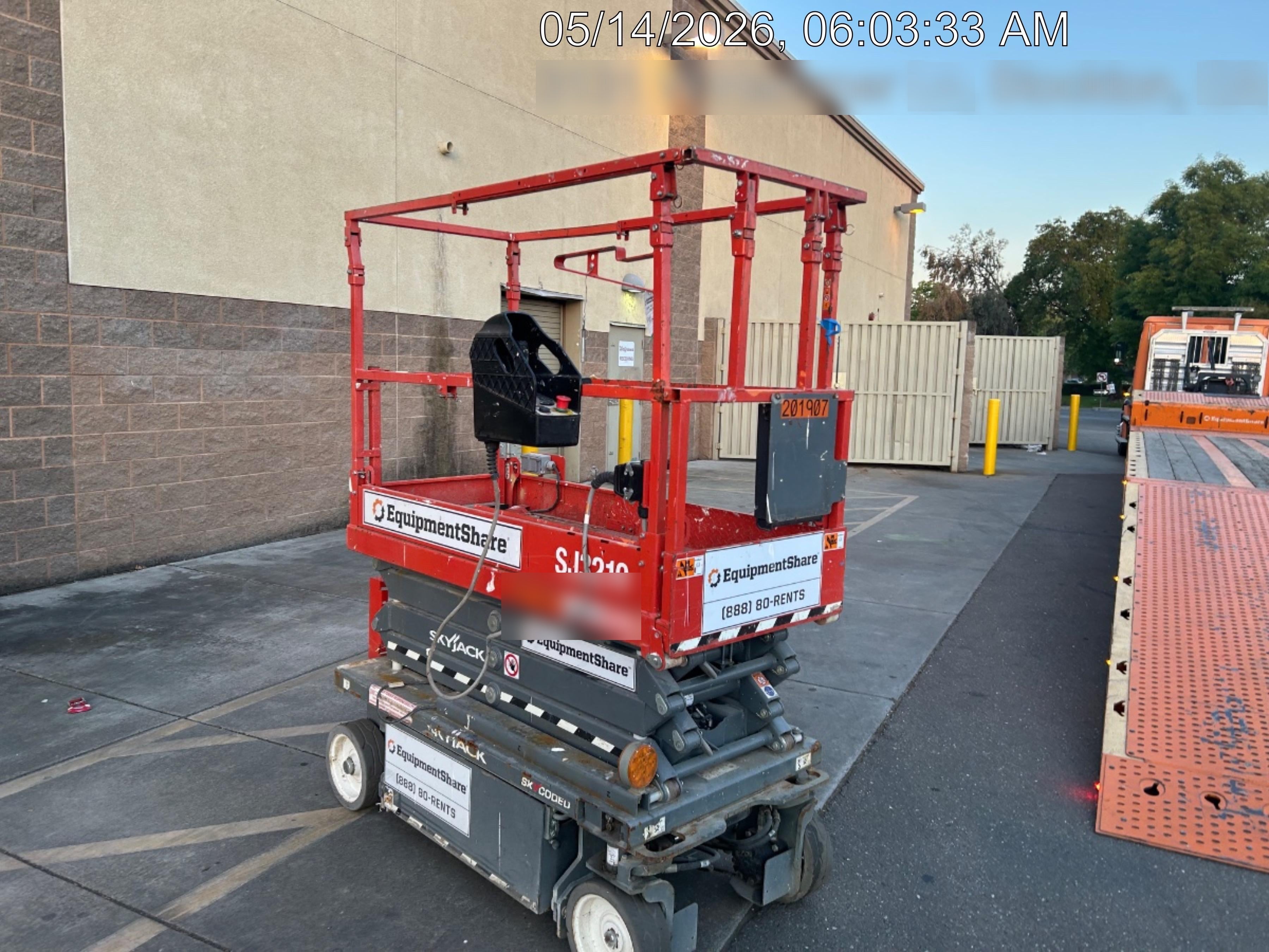 2021 SKYJACK SJ3219