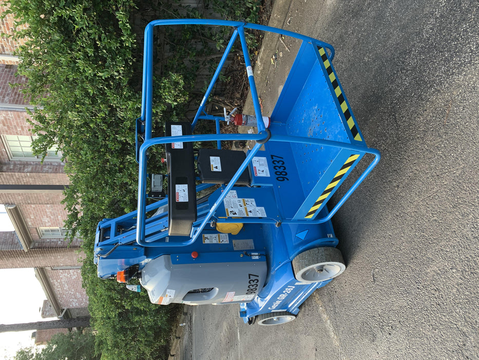 2020 GENIE GR-26J