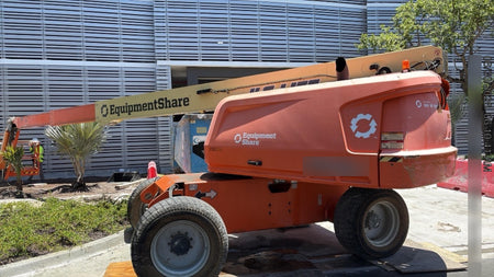 2022 JLG 660SJ