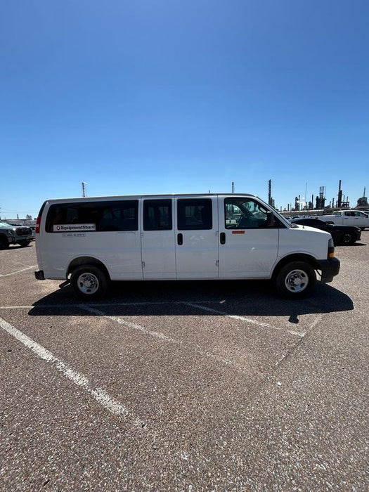 2025 CHEVROLET Express Van - Rental
