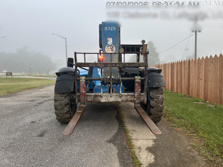 2018 Genie GTH-636 Genie GTH-636 w/Open ROPS, Solid Tires, Work Light/Beacon, 48" Carriage and Forks