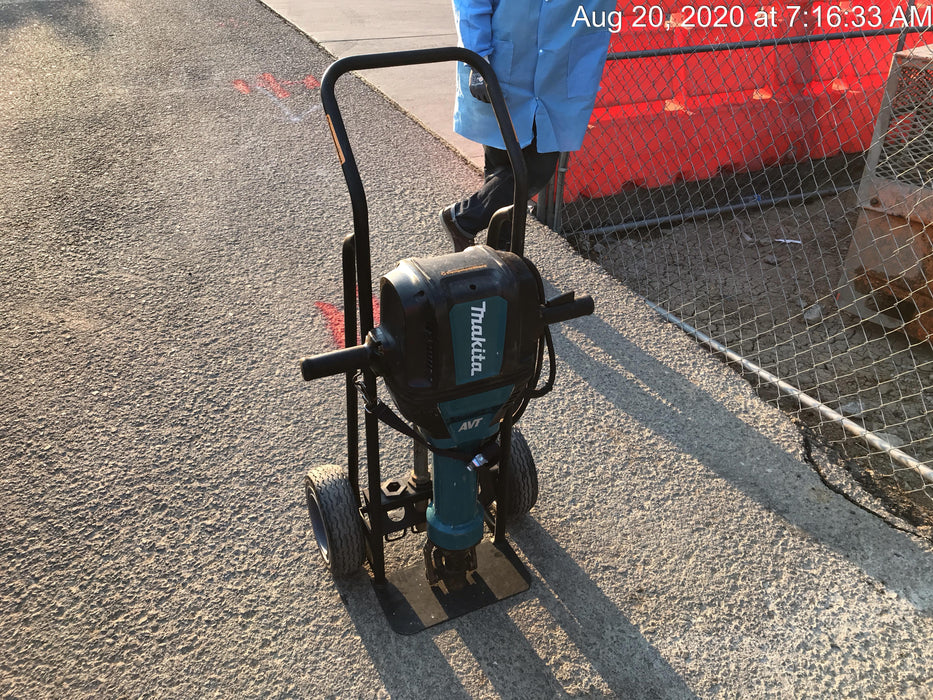 2018 MAKITA HM1812X3