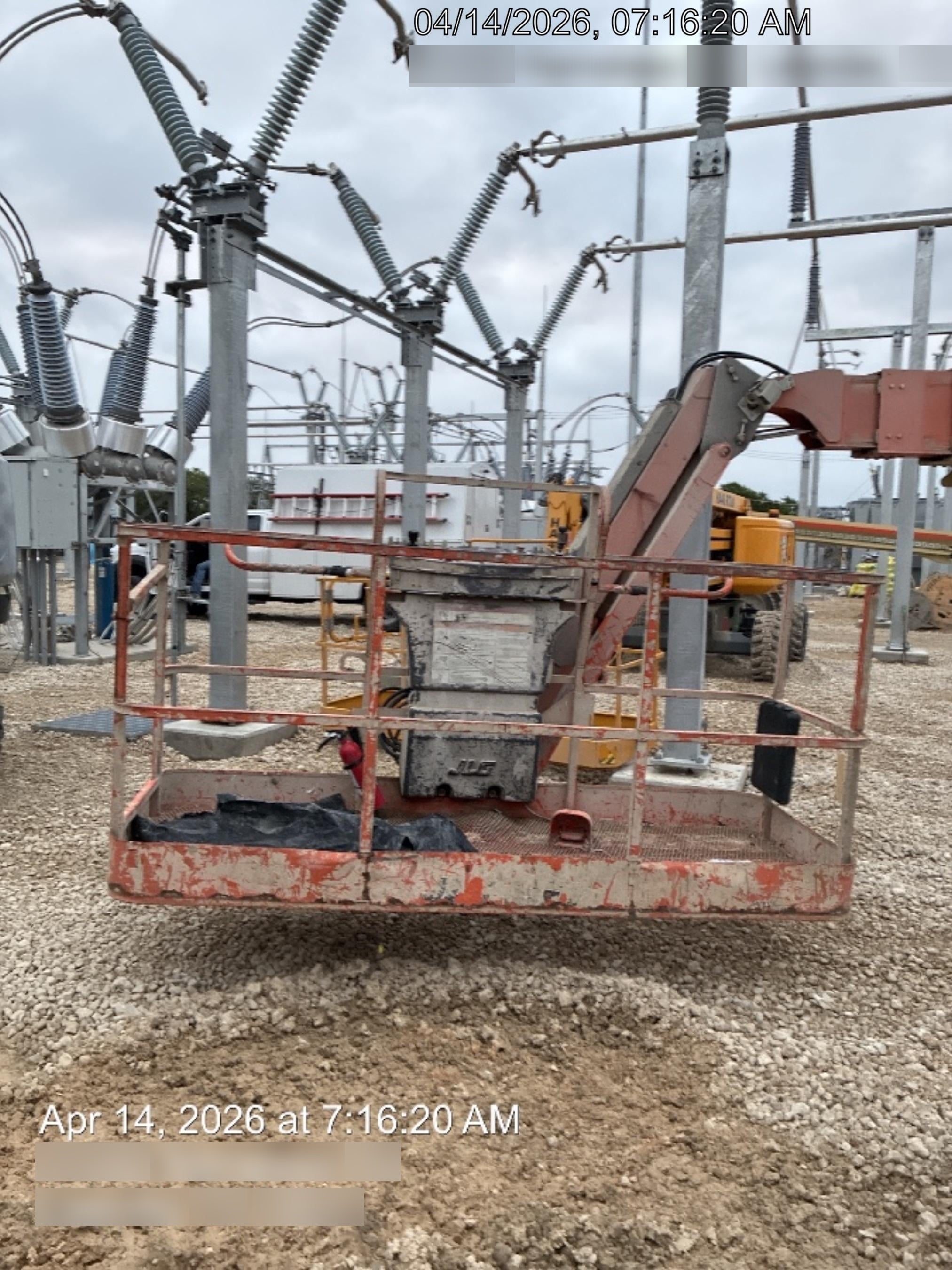 2019 JLG 660SJ