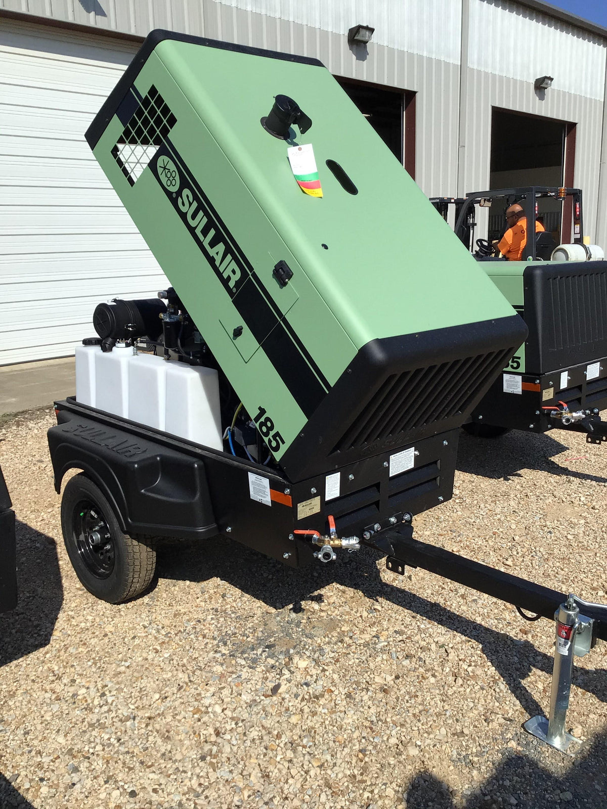 2021 SULLAIR 185D-DPQ KU4F
