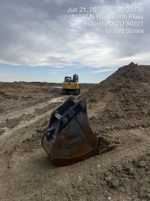 2020 DOOSAN 24" Bucket-Doosan