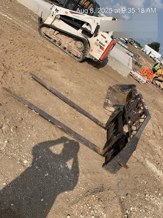 2021 PALADIN 48" Pallet Forks - Paladin