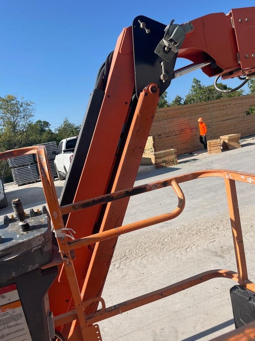 2019 JLG 660SJ