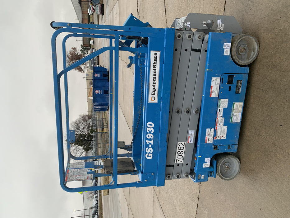 2020 Genie GS-1930 Fixed rails with chain entry gate - Pre A92.20