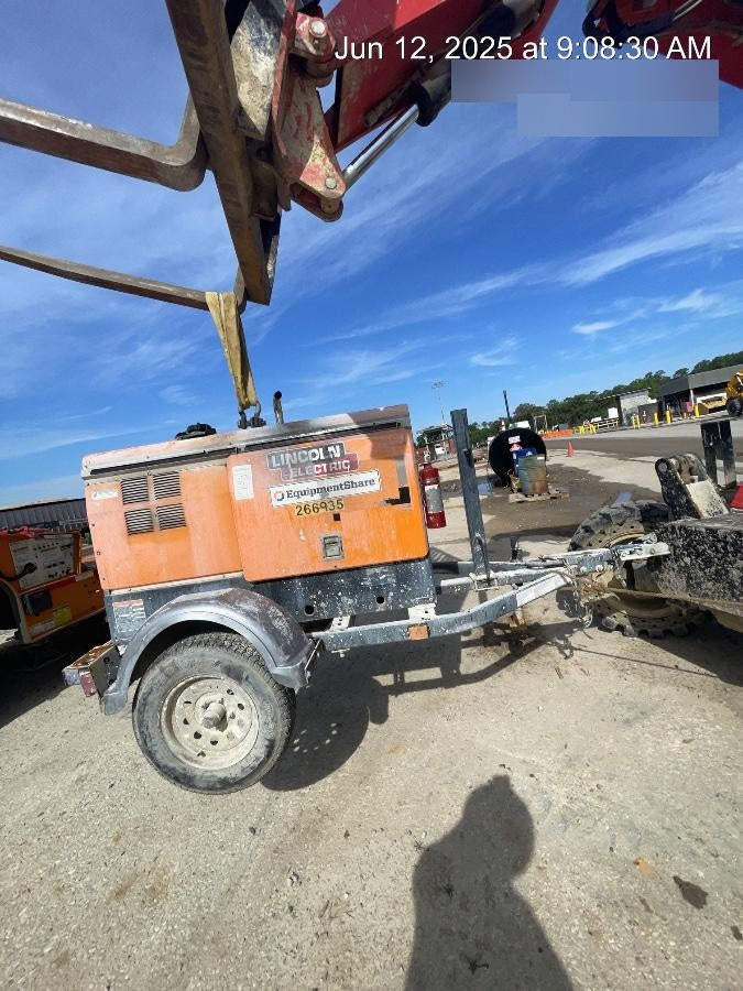 2022 Lincoln Electric LE400 Kubota V1505, Trlr, Cable Rack, Light Kit, ES Decals, T3