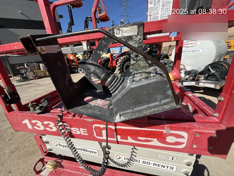 2019 MEC 1330SE Motion Alarm, Beacon, Includes MachineLink keypad and telematics device