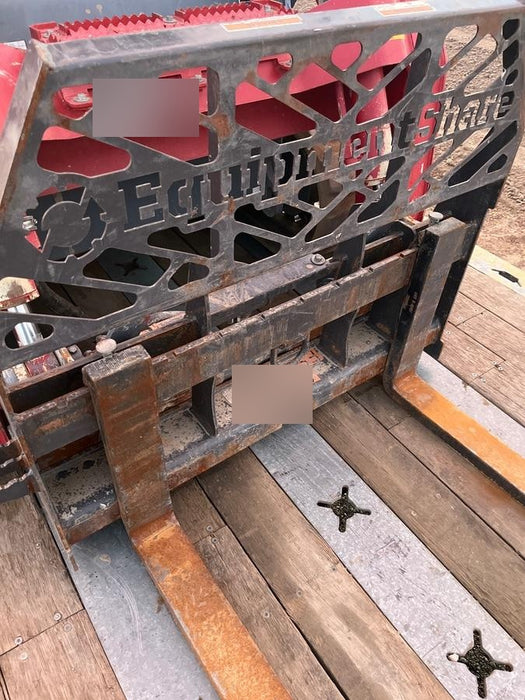 2021 PALADIN 48" Pallet Forks - Paladin