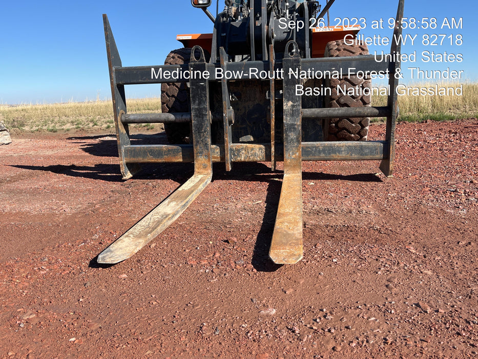 2022 SOLESBEE 96" Loader Fork Carriage - Solesbee