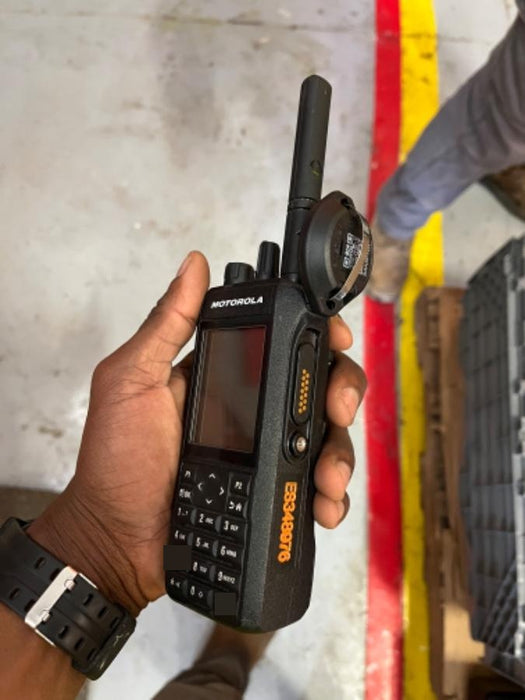 2023 MOTOROLA R7 DISPLAY