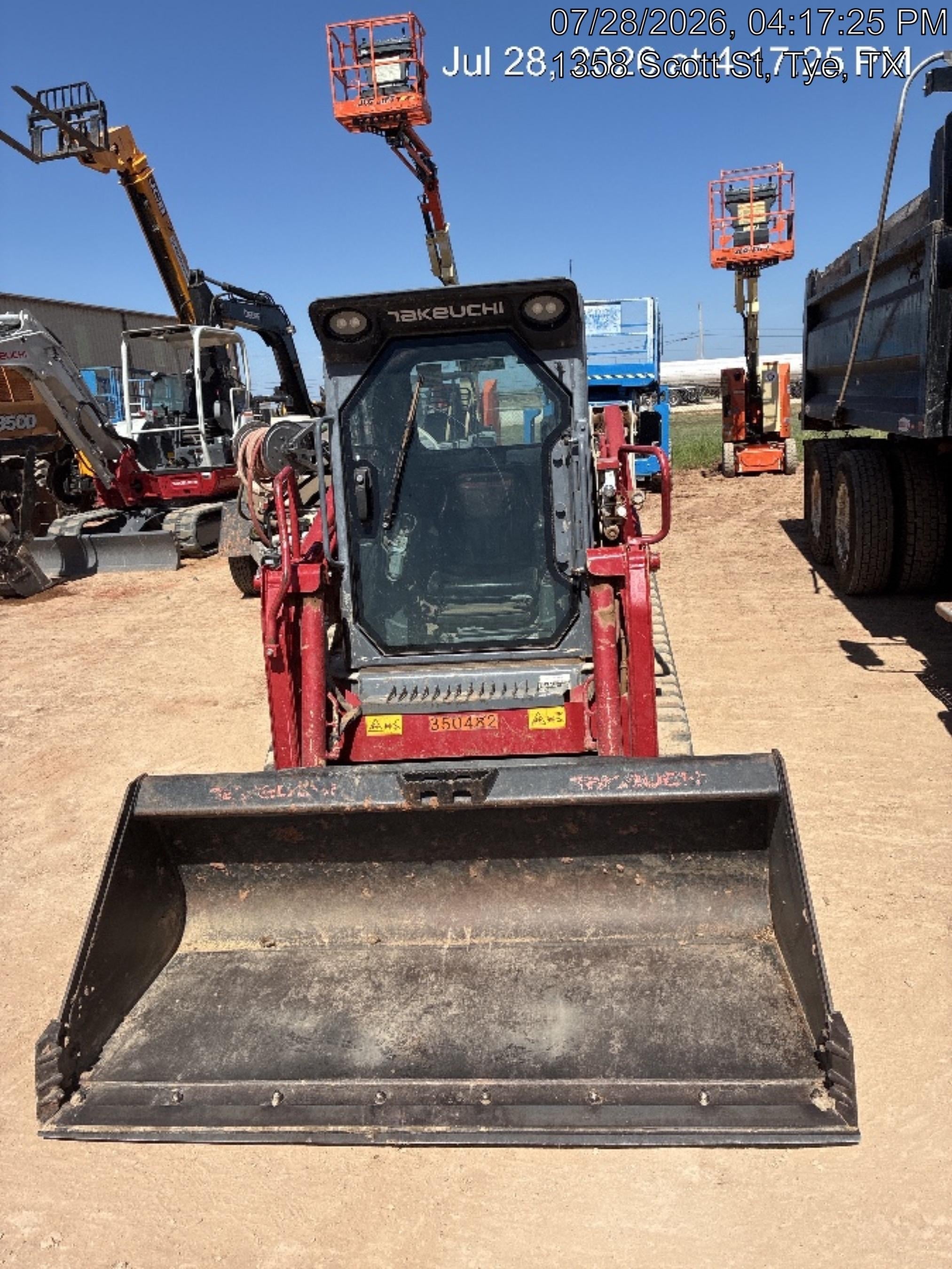 2023 TAKEUCHI TL6CR