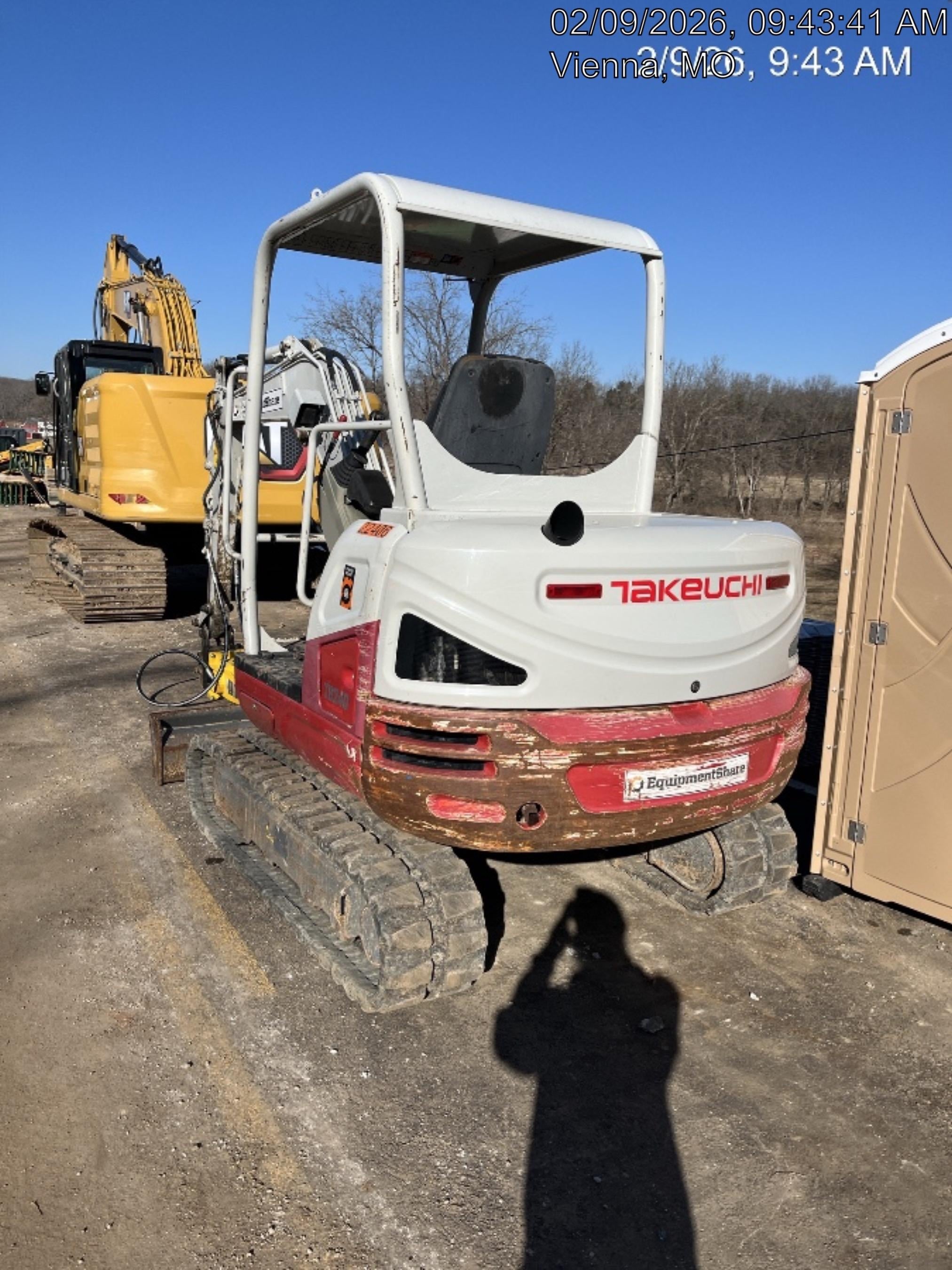 2019 Takeuchi TB240 Takeuchi TB240 Canopy w/Rubber Tracks, Auxiliary Hydraulics, Manual QC, Hydraulic Thumb, 12/18/24" Buckets