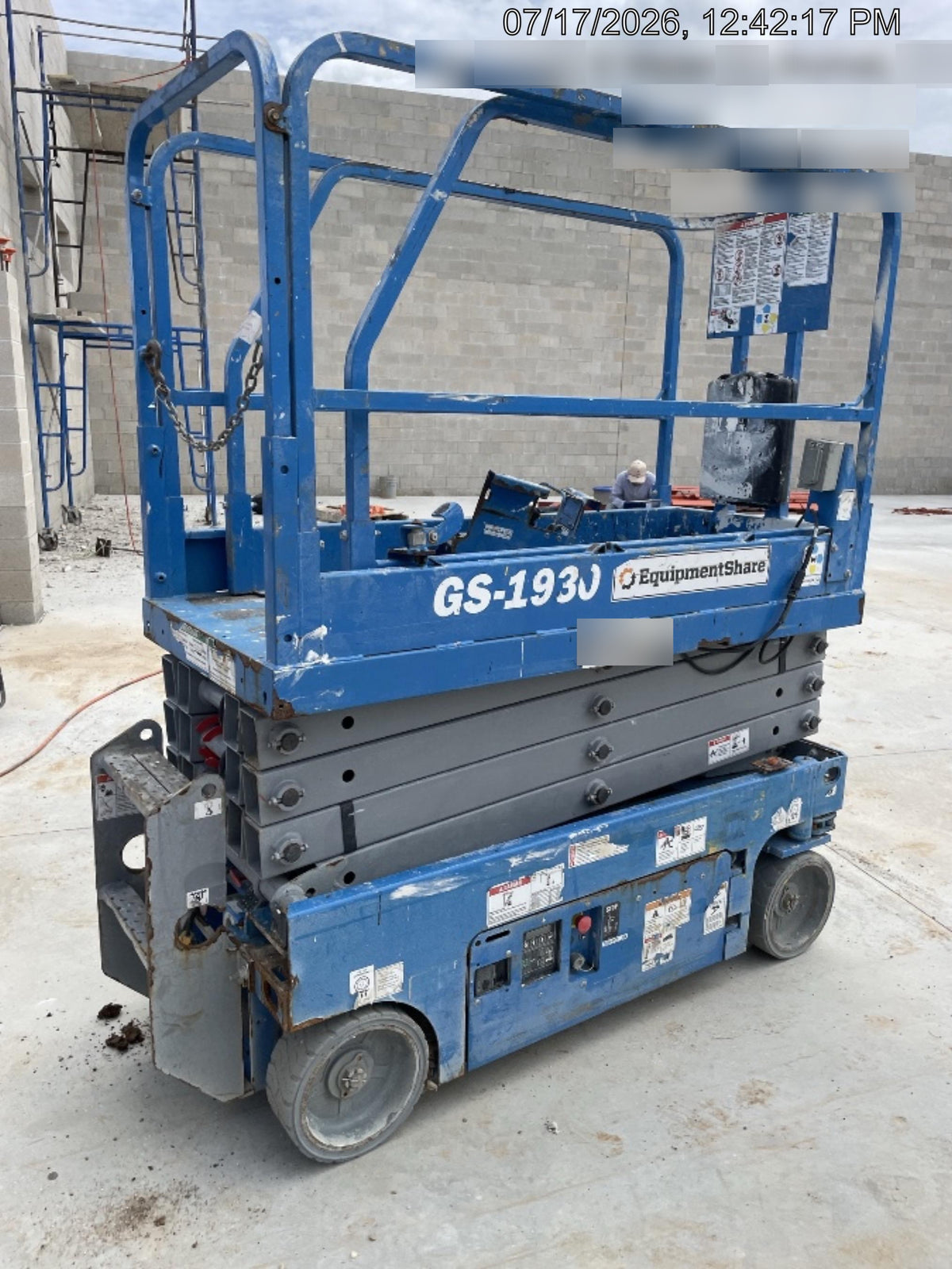 2019 Genie GS-1930 Fixed Rails with Chain Entry