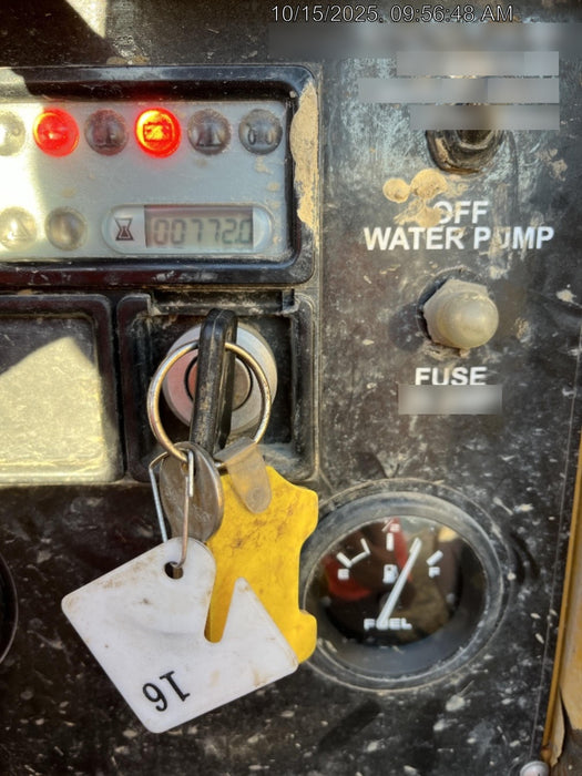 2022 VAC-TRON LP573XDT