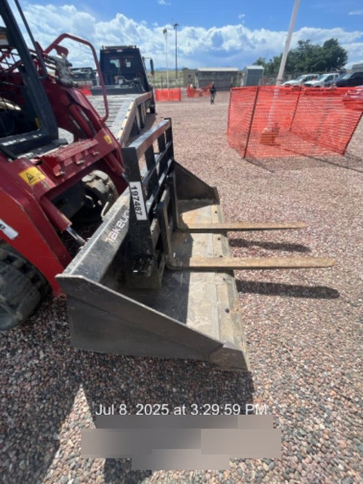 2021 ARROW MATERIAL HANDLING 60" Pallet Forks