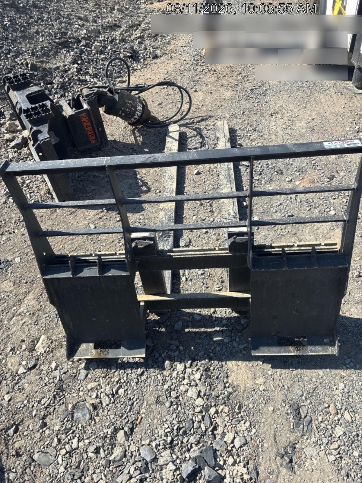 2026 ARROW MATERIAL HANDLING 72" Pallet Forks - Arrow
