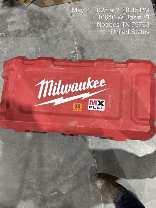 2025 MILWAUKEE MXF301-2CP