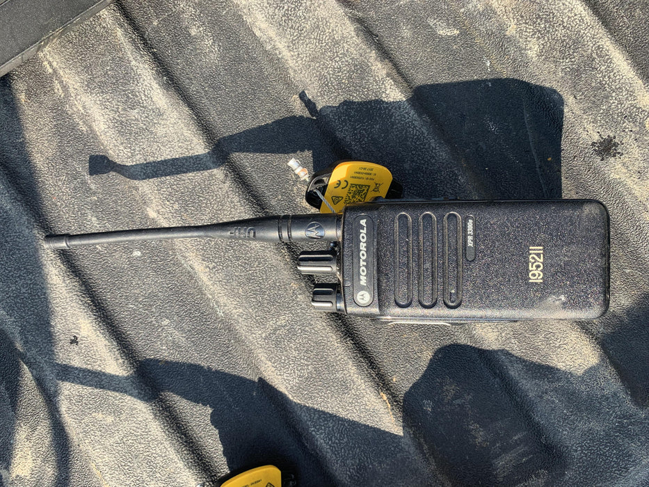 2021 MOTOROLA XPR3300E