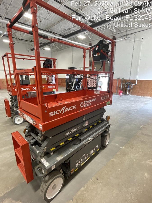 2024 Skyjack SJ3219 Electric Drive, Sld NM Tires, DBcns, RFRails, Power to Platform, T3 + Access Control