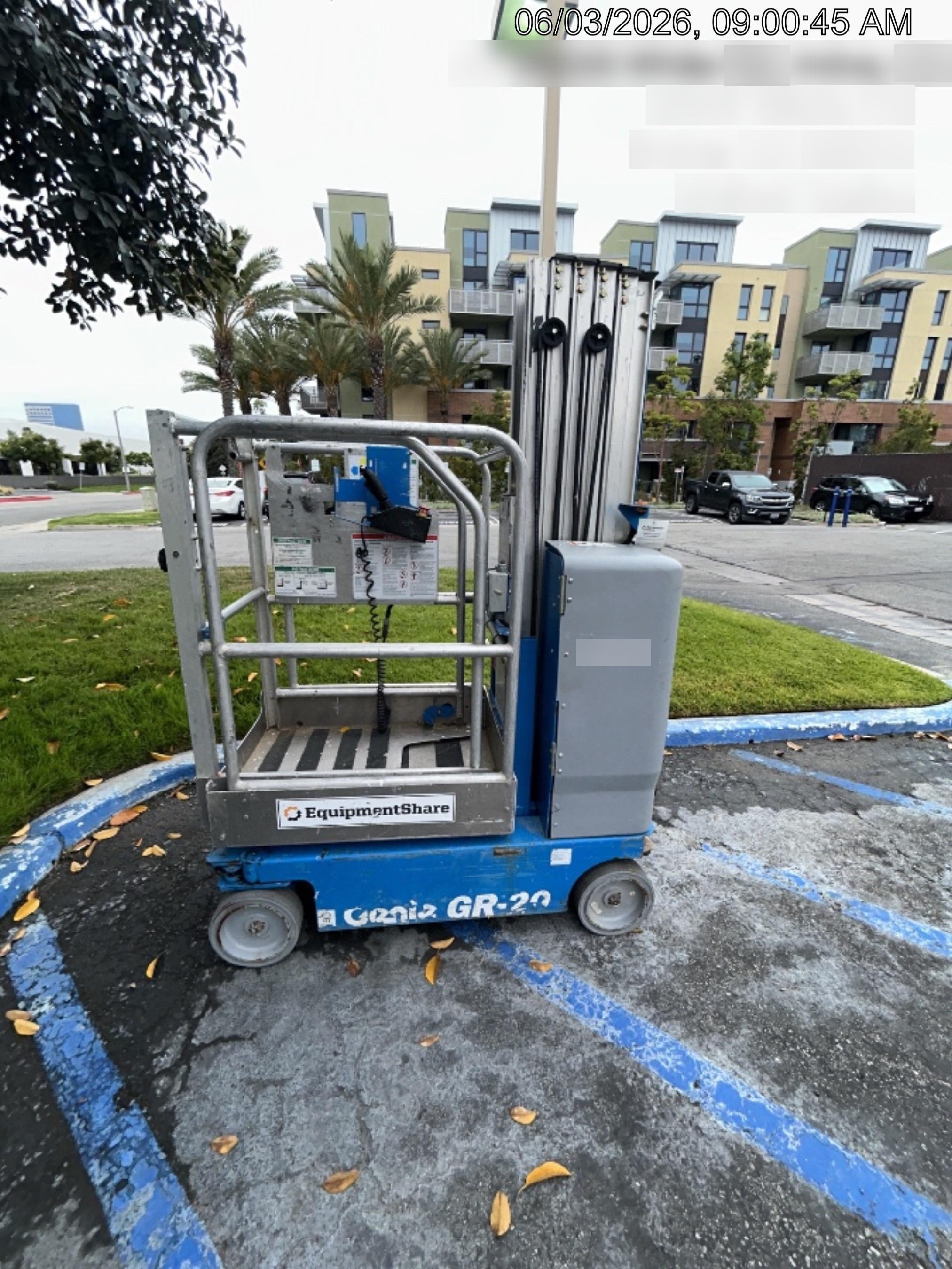 2019 GENIE GR-20