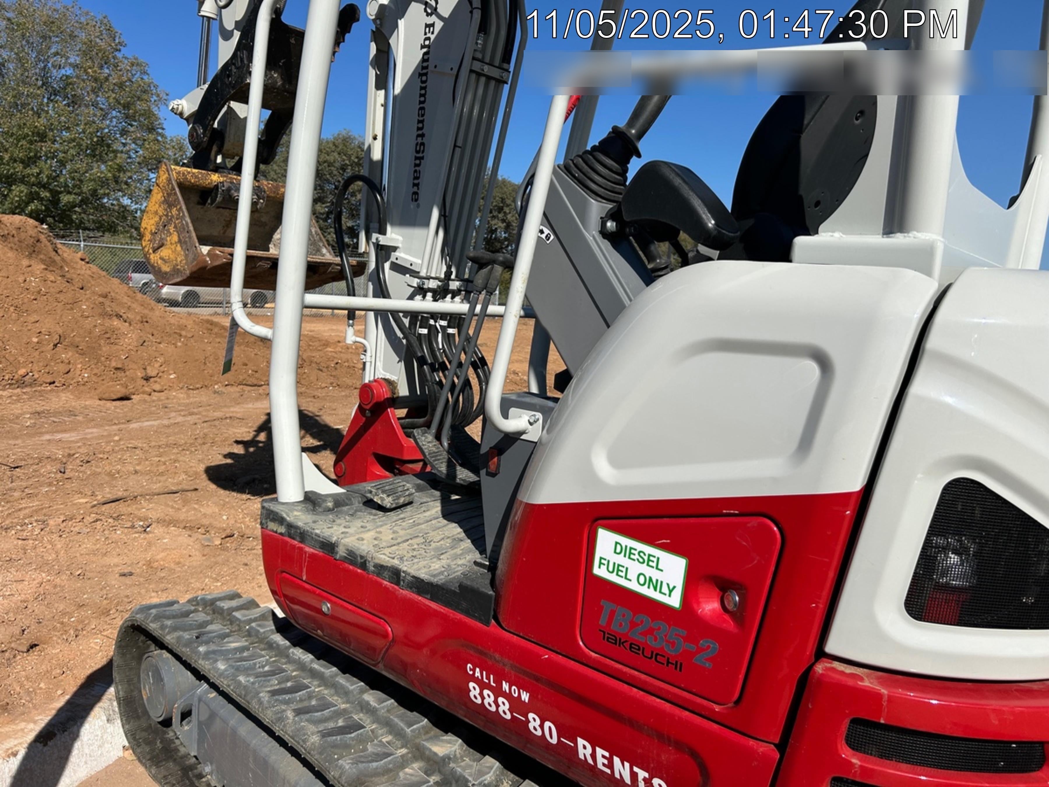 2025 TAKEUCHI TB235-2R