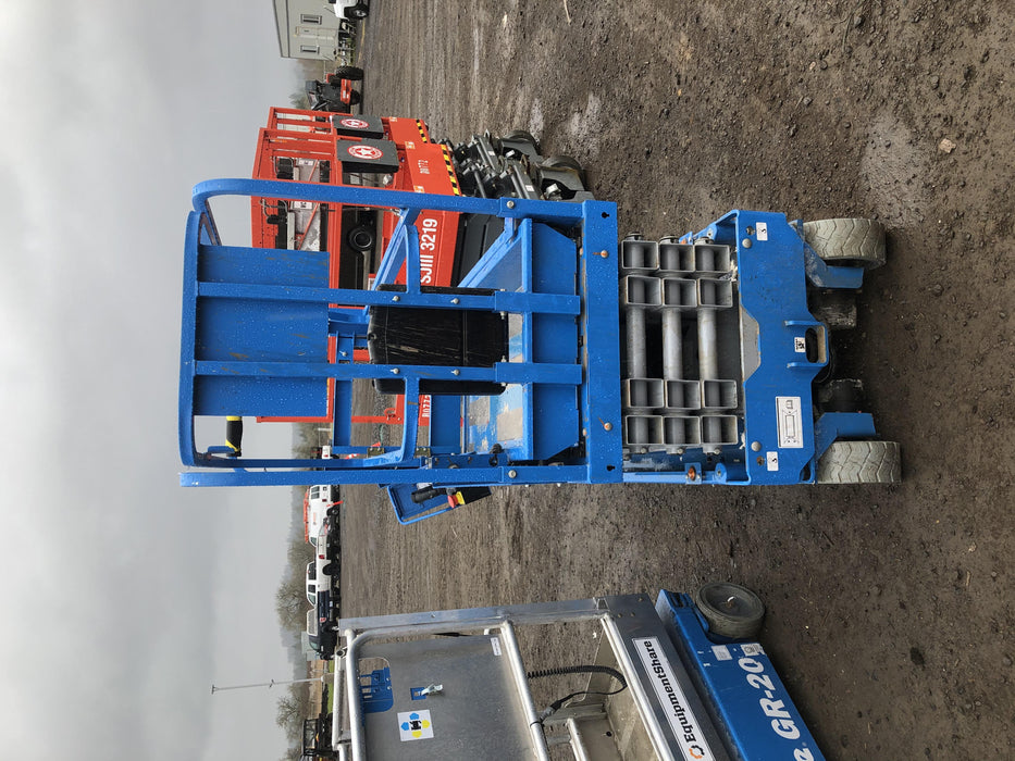 2019 Genie GS-1930 Half Height Swing Gate, 800W Inverter