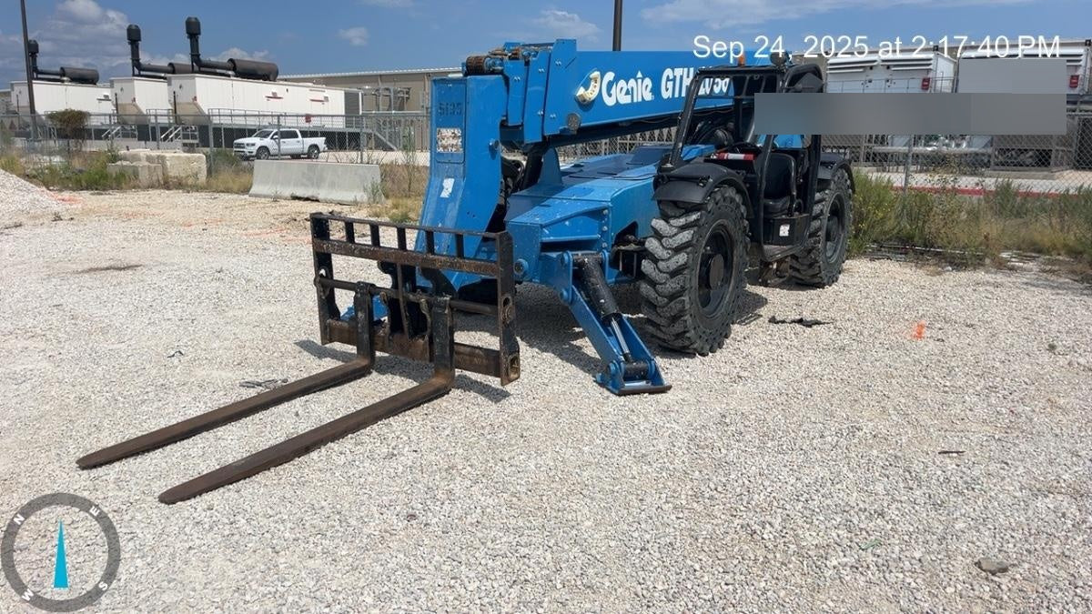 2017 Genie GTH-1056 Genie GTH1056, Solid Tires, 60" carriage, Open ROPS