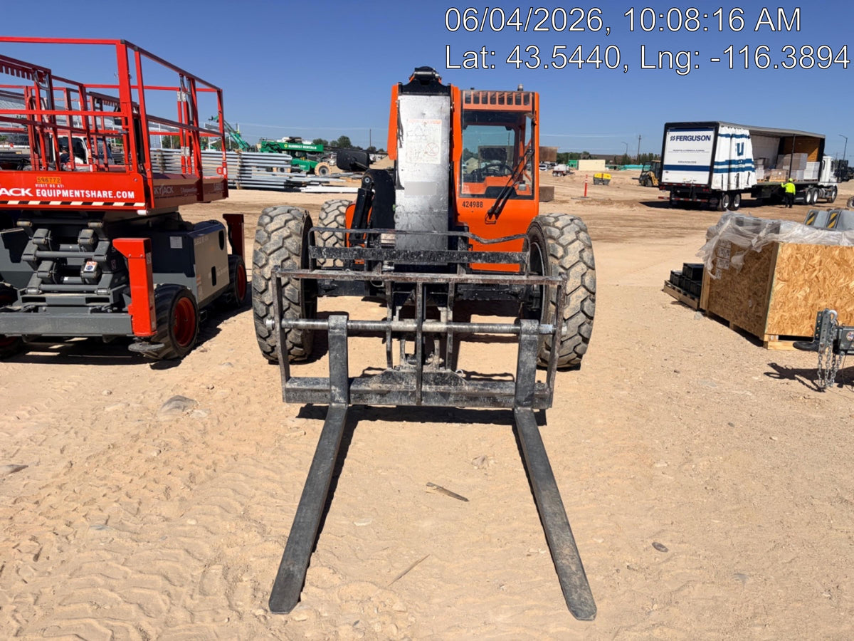2024 SKYTRAK 8042