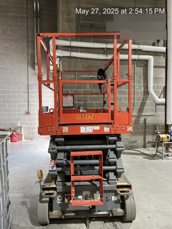 2021 SKYJACK SJ4732