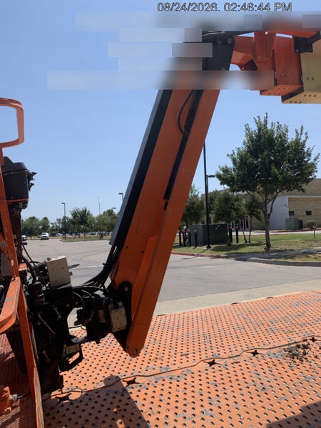 2022 JLG 860SJ