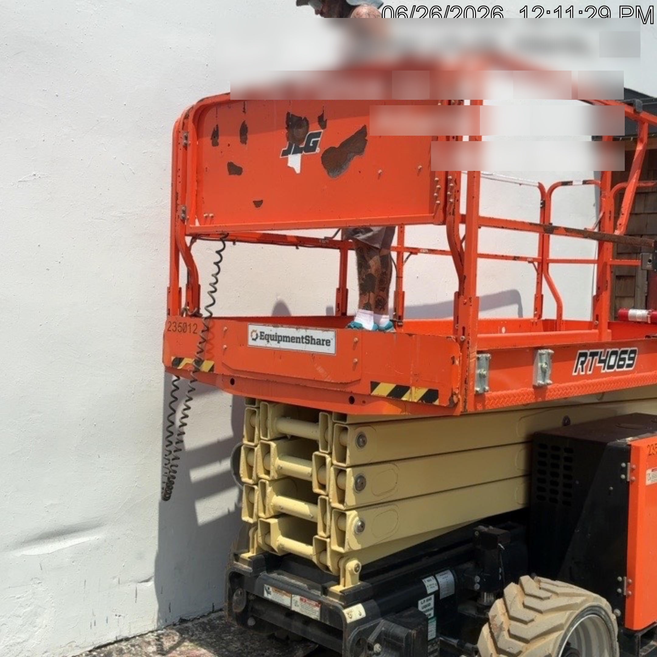 2022 JLG RT4069