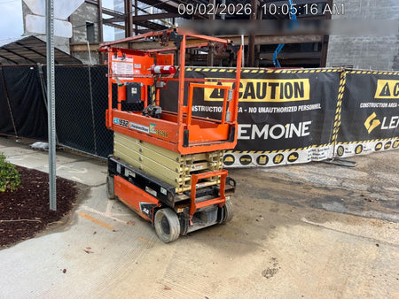 2021 JLG ES1932