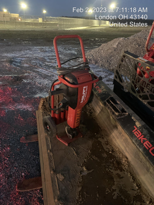 2021 HILTI TE 3000-AVR