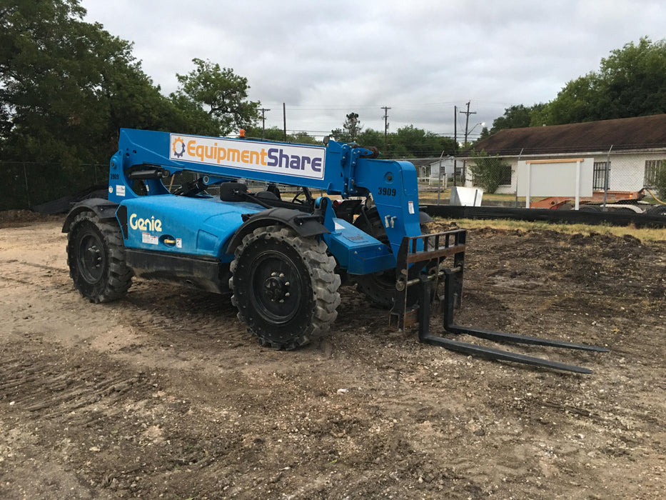 2017 Genie GTH-636 Genie GTH636, Foam Filled Tires, 48" carriage