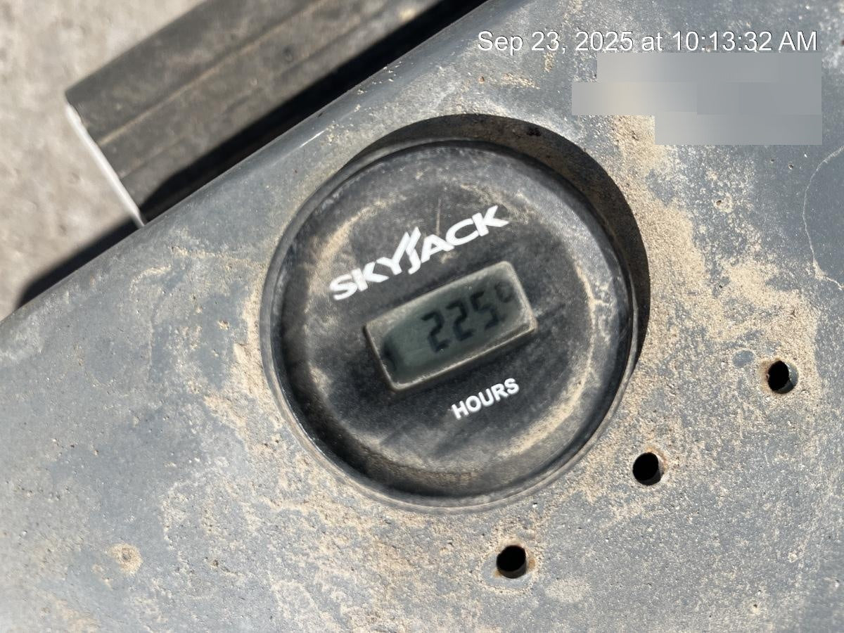 2017 Skyjack SJIII-3226 Skyjack SJ3226, Trojan Battery Set, Extended Warranty 5yr/5k hr