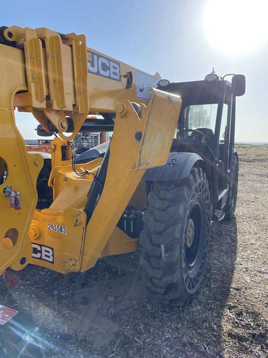 2023 JCB 510-56