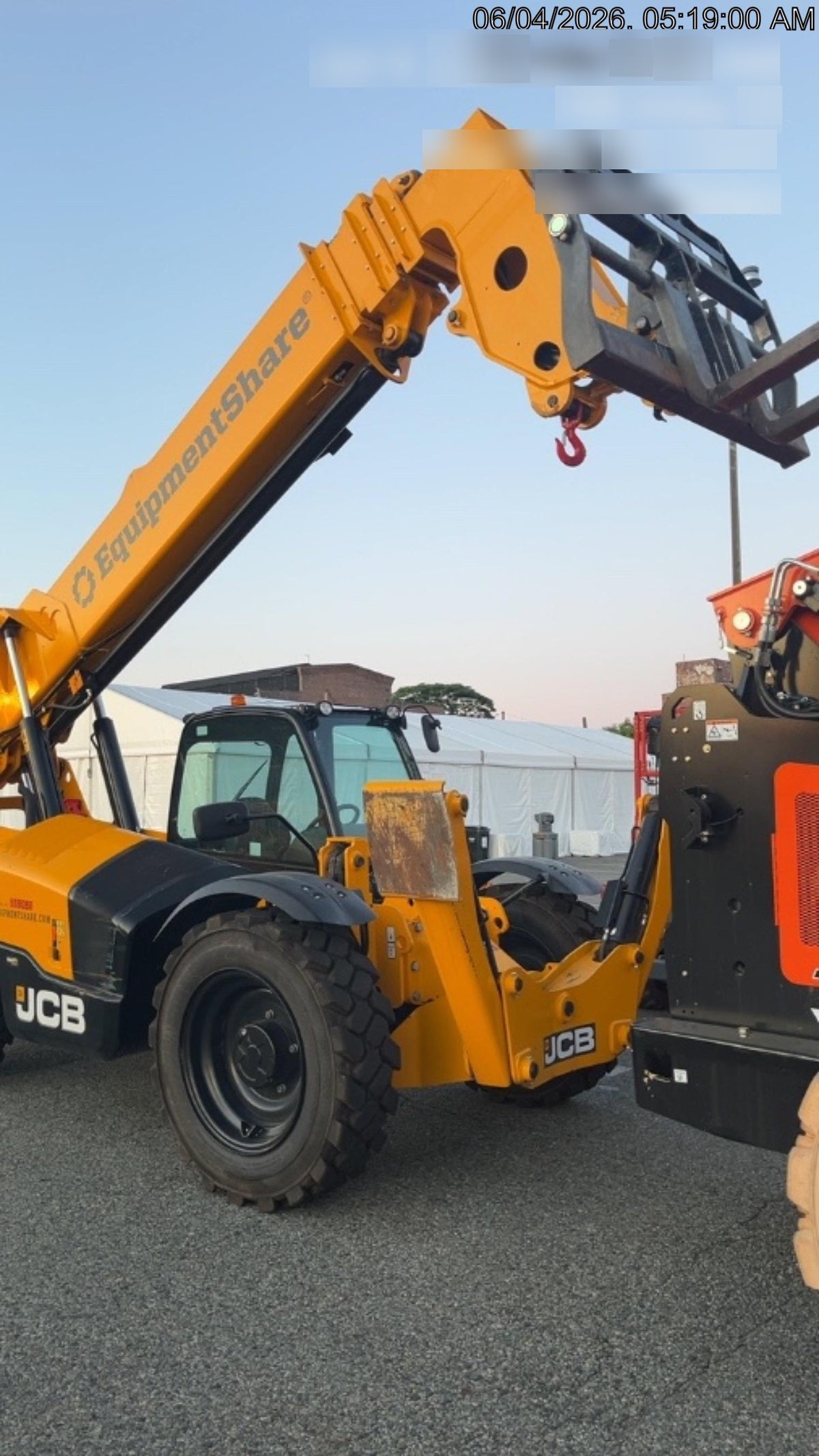 2025 JCB 510-56