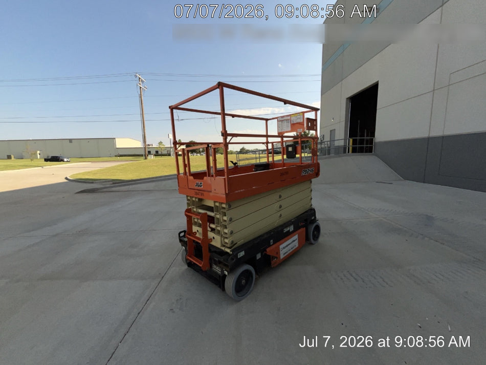 2021 JLG R3246