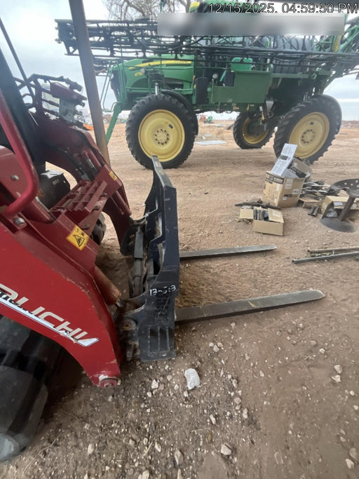 2021 PALADIN 48" Pallet Forks - Paladin