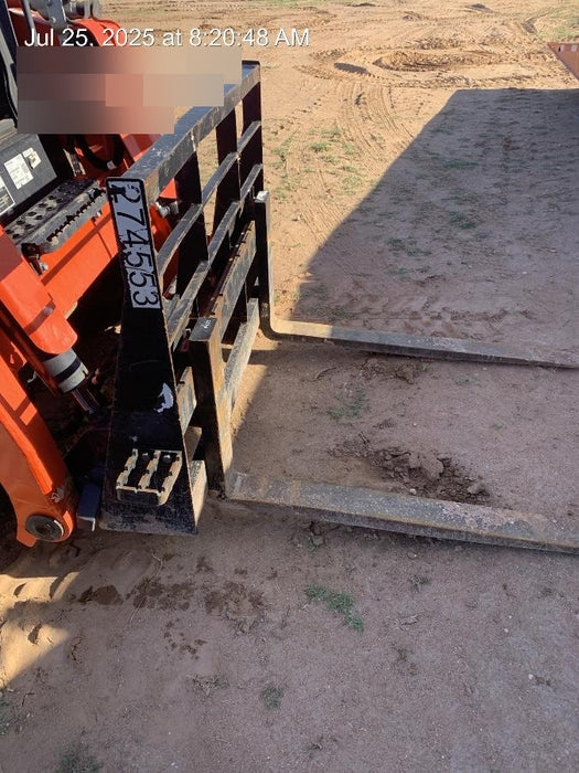 2022 ARROW MATERIAL HANDLING 48" Pallet Forks - Arrow