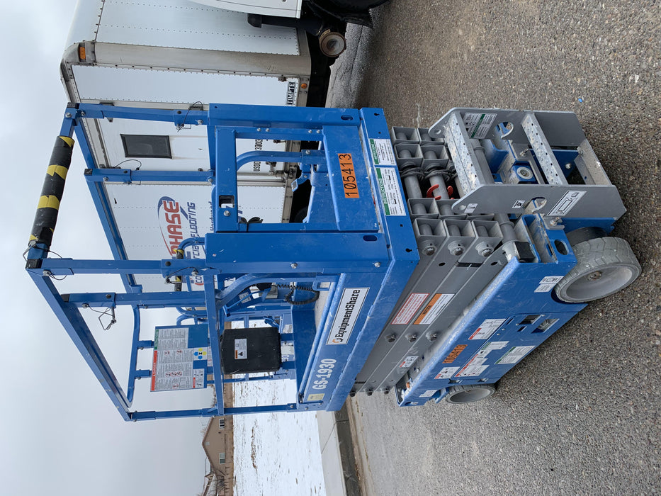 2020 Genie GS-1930 Solid Non Marking Tires, Beacon, Folding rails with half height swing gate