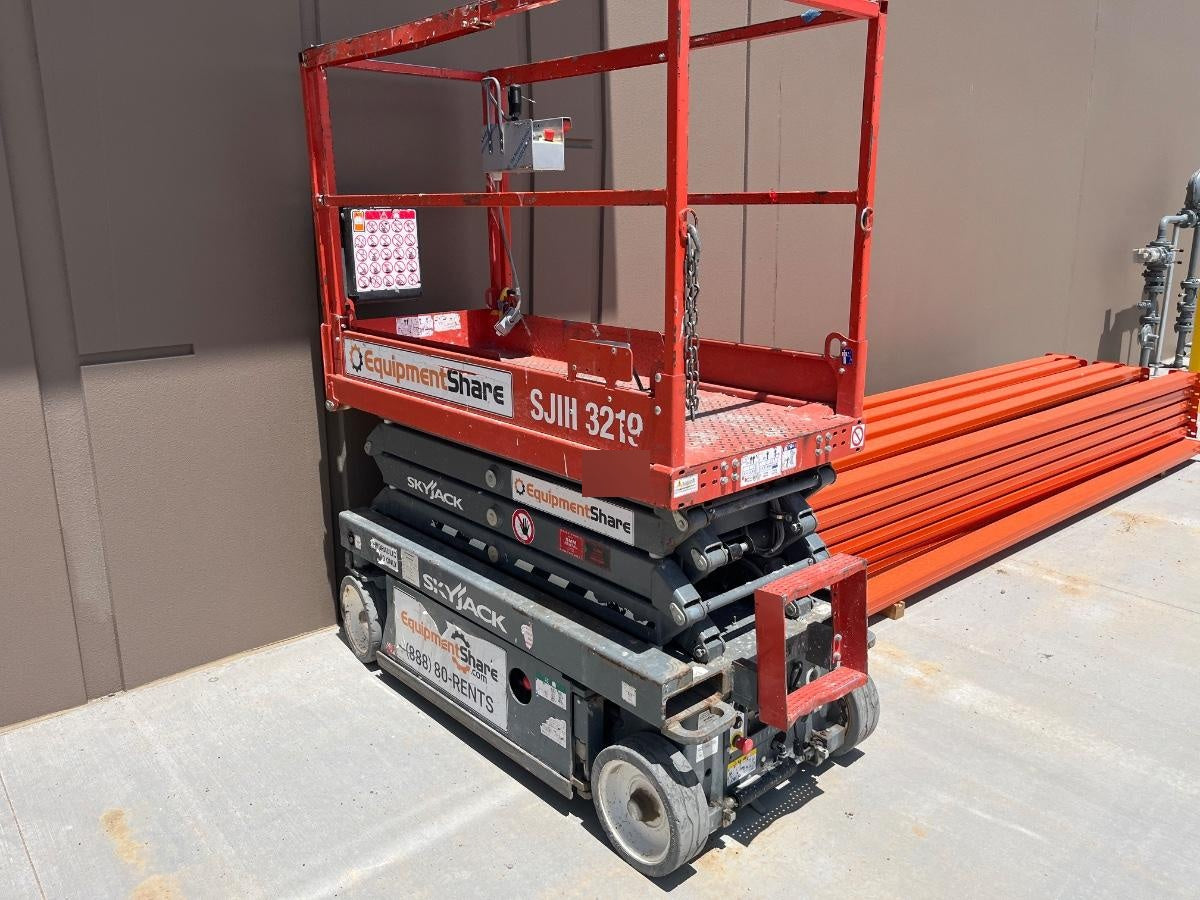 2018 SKYJACK SJIII-3219