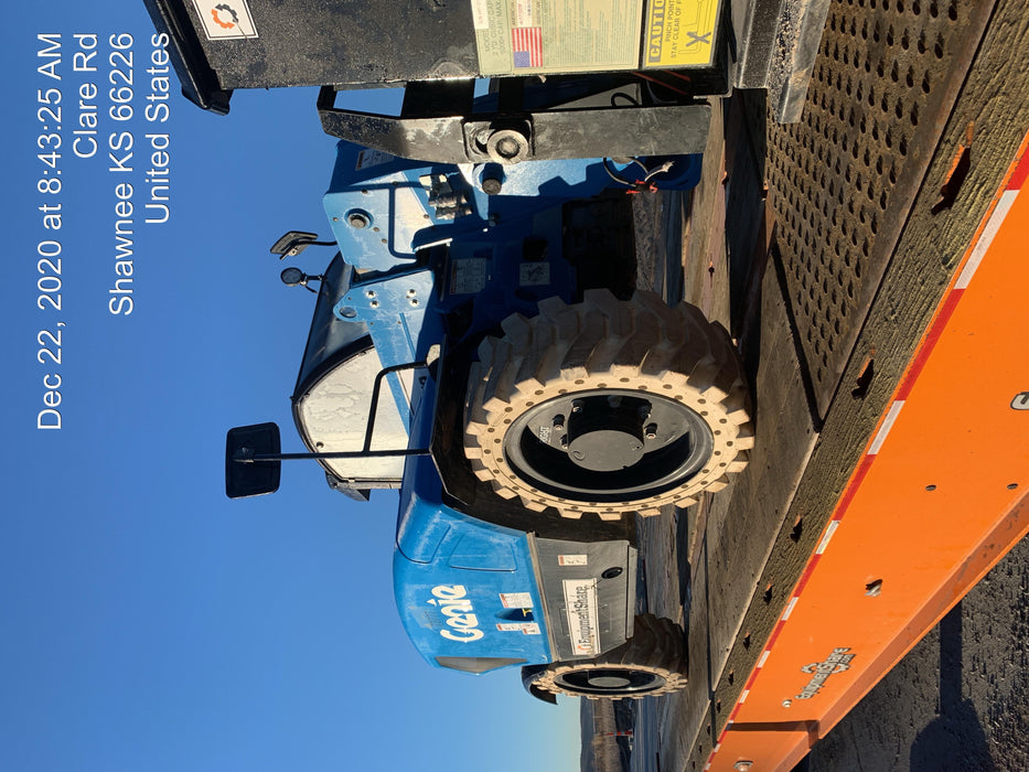 2020 Genie GTH-5519 Cab/Heat/Air, Solid Tires, Work Lights, Beacon, Aux Hydraulics, Back up Alarm